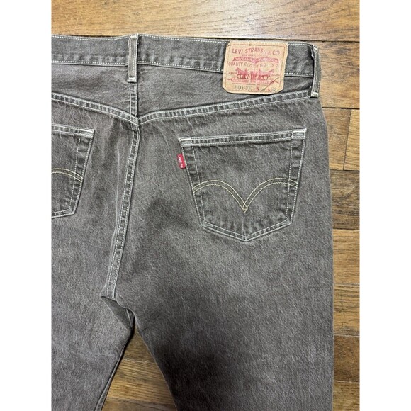 Levi’s 501XX Jeans Mens 38x32 Faded Brown Button-Fly EUC Western Classic - Picture 2 of 5